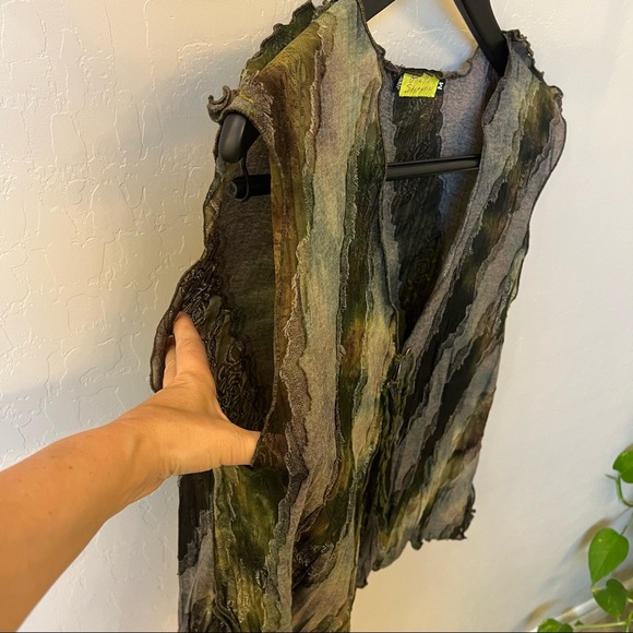 Giselle Shepatin handmade vest, semi-sheer, burnout floral theme/ lagenlook, M - Picture 3 of 15